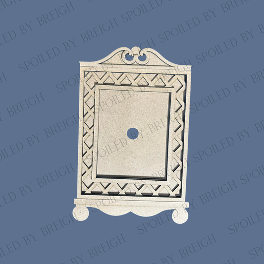 Cottage Cabinet Garden Lattice Sign