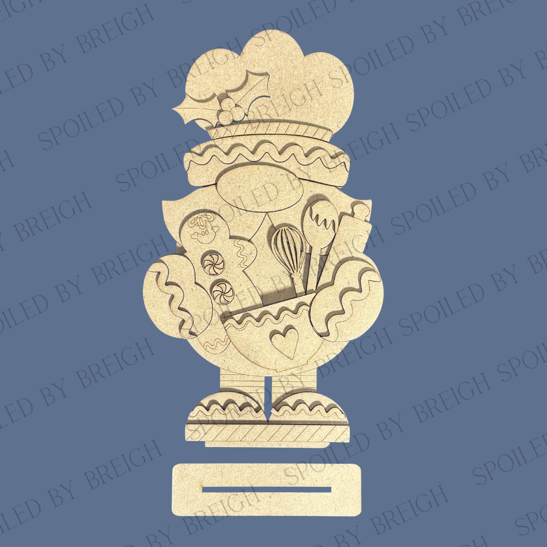 Baking Gnome Shelf Sitter