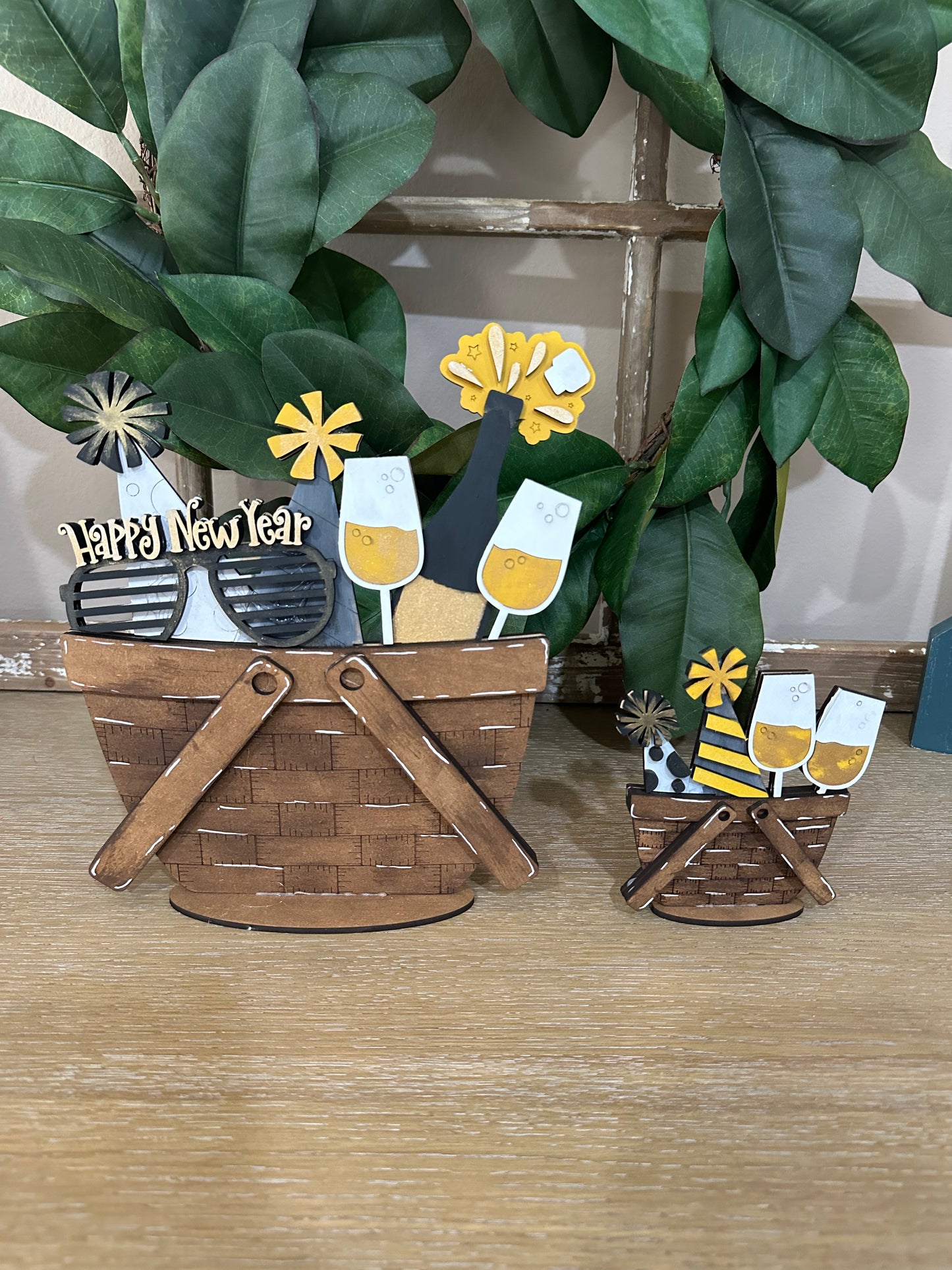 Basket Insert - New Years